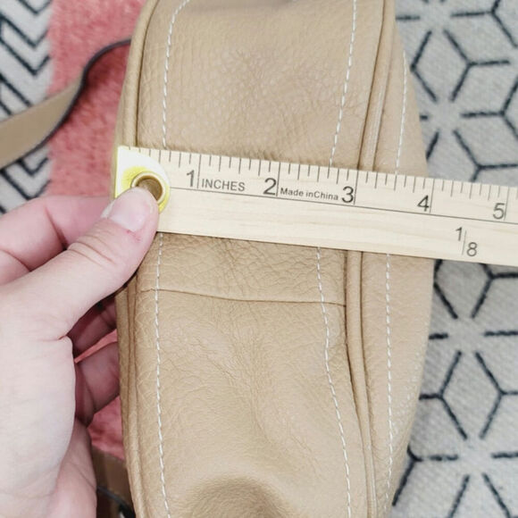 MATTIES LIGHT TAN SHOULDER BAG - Picture 16 of 16